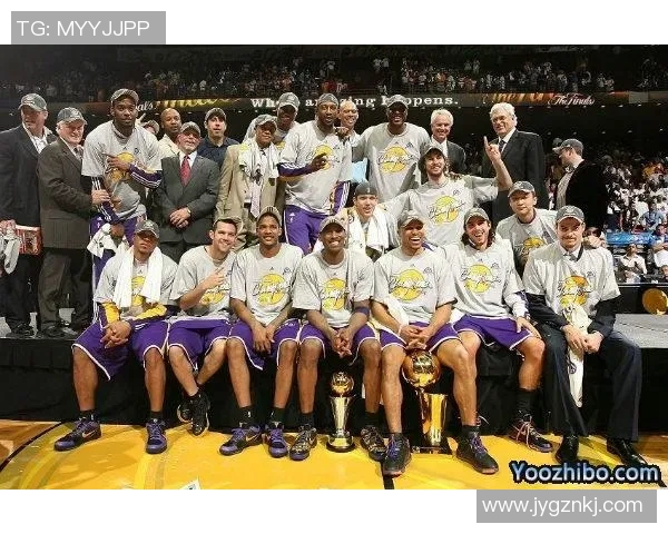 2009年NBA季后赛湖人与爵士第四场精彩对决回顾与赛后分析